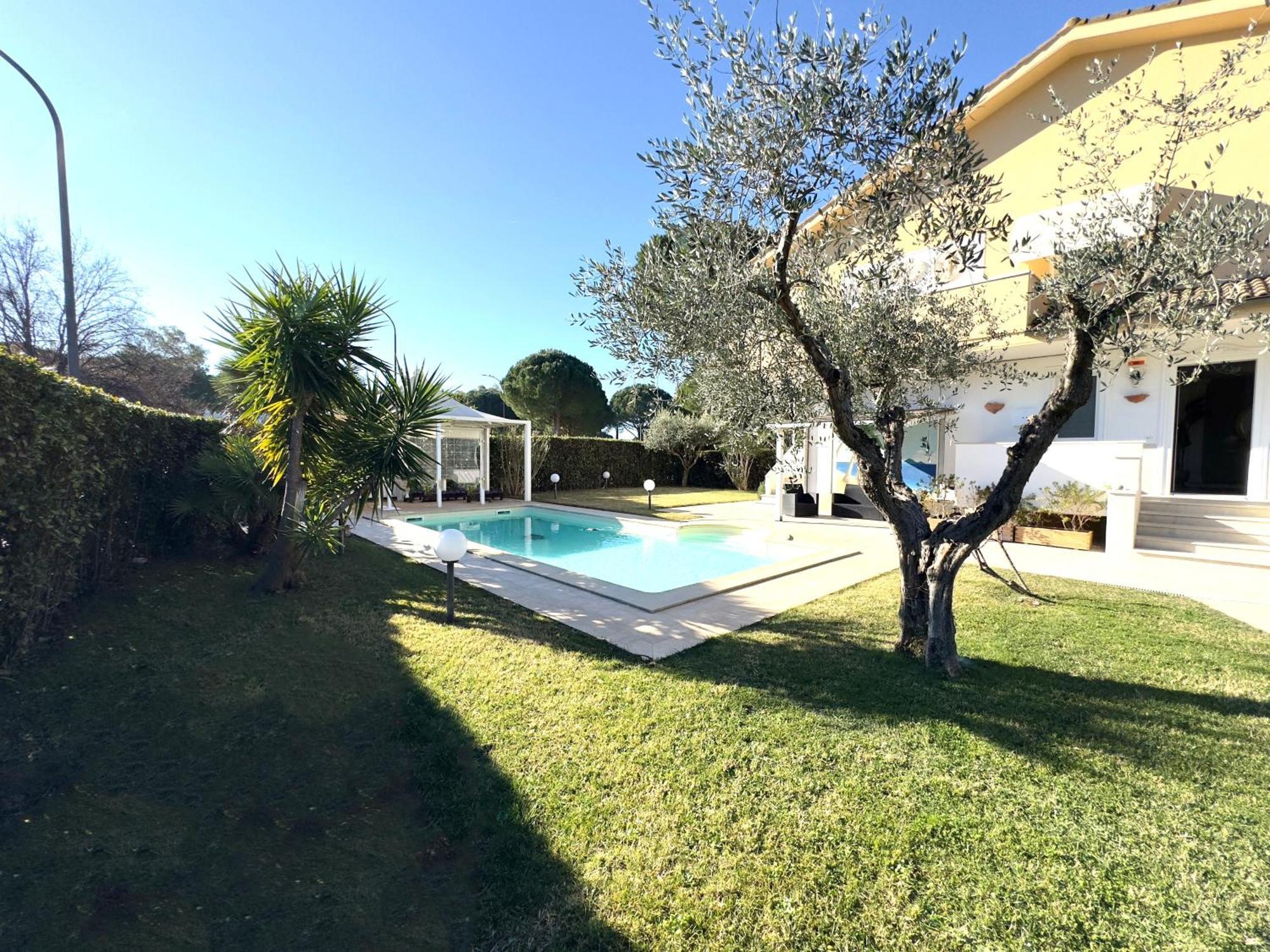 Residence Il Boschetto - Villa Con Piscina Grosseto Ngoại thất bức ảnh