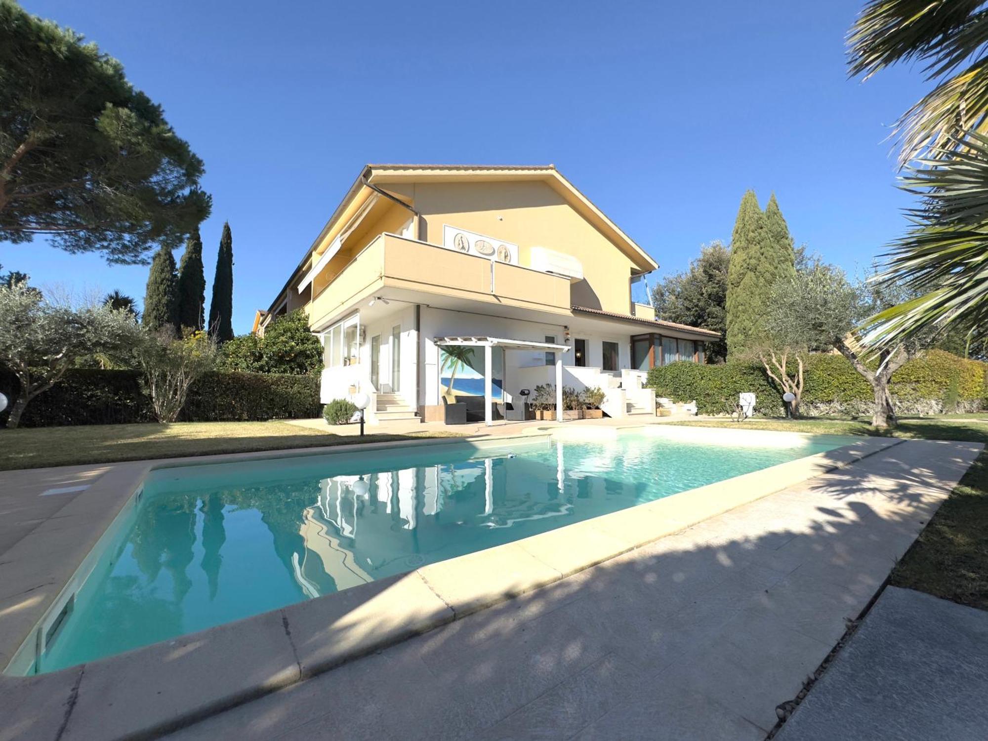 Residence Il Boschetto - Villa Con Piscina Grosseto Ngoại thất bức ảnh